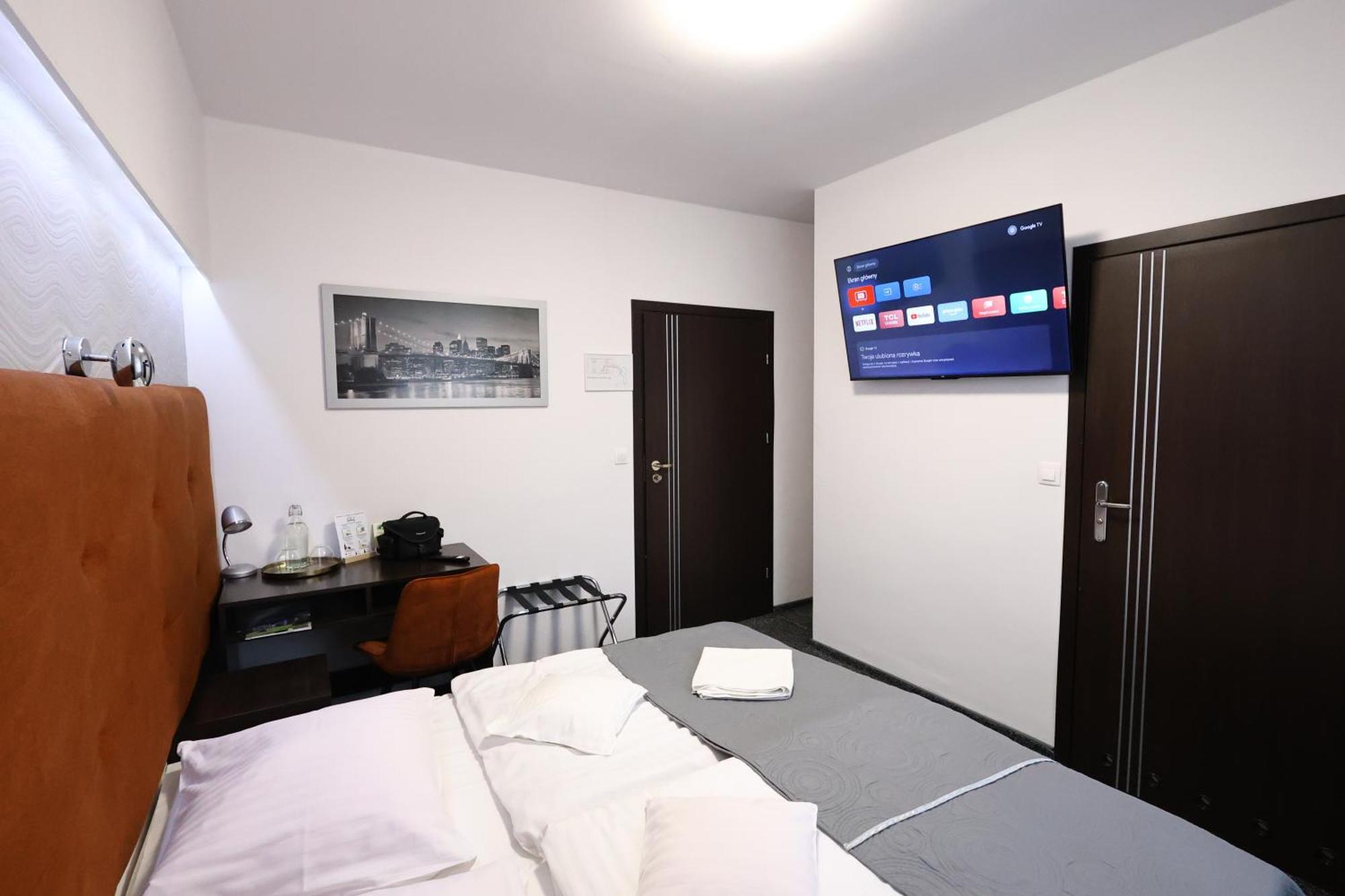 Hotel Junior Krakow Exterior photo